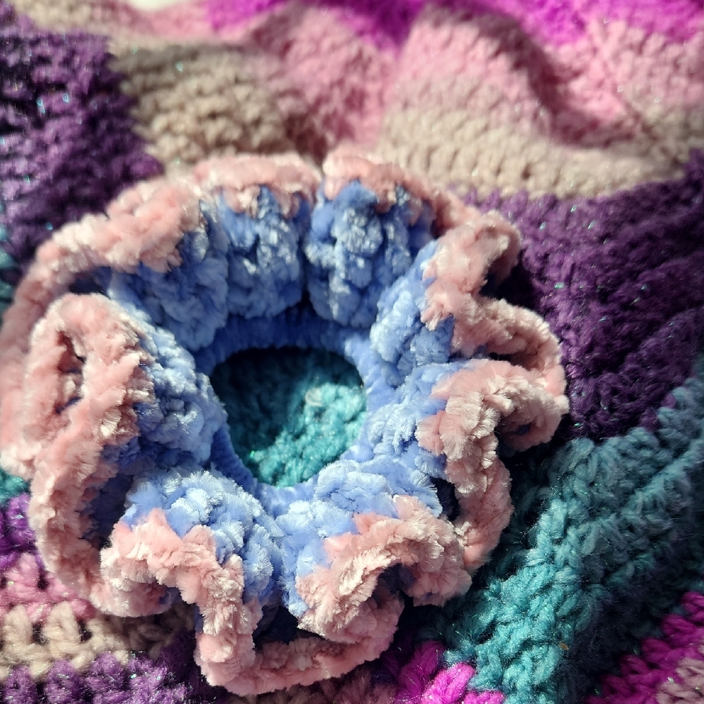 1 Scrunchie